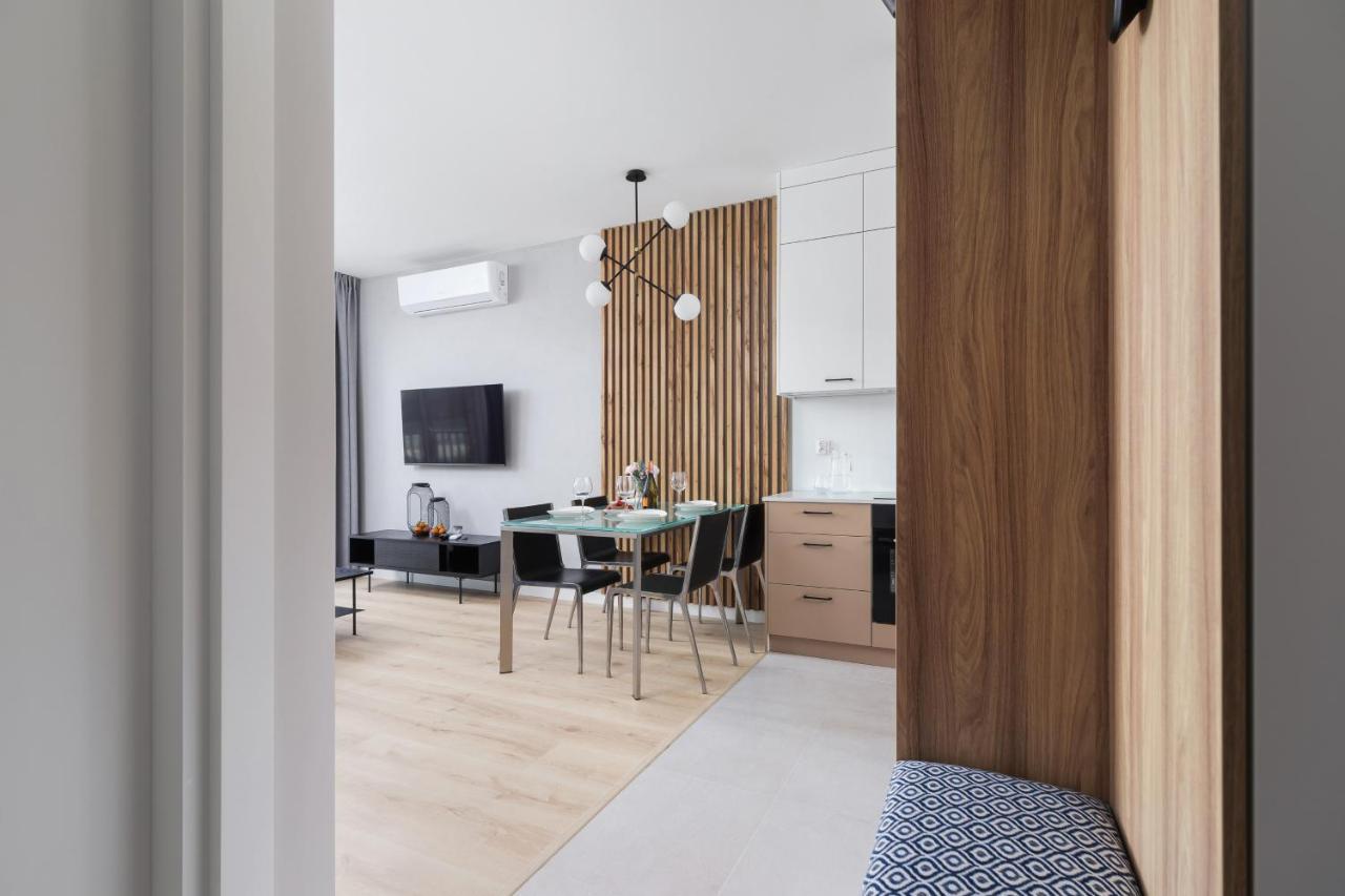 Lotniczowka Apartments By Renters Prestige Krakkó Kültér fotó