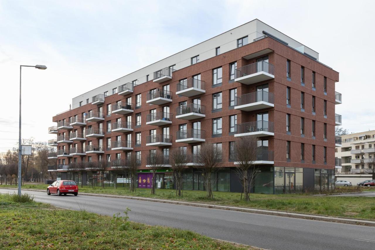 Lotniczowka Apartments By Renters Prestige Krakkó Kültér fotó
