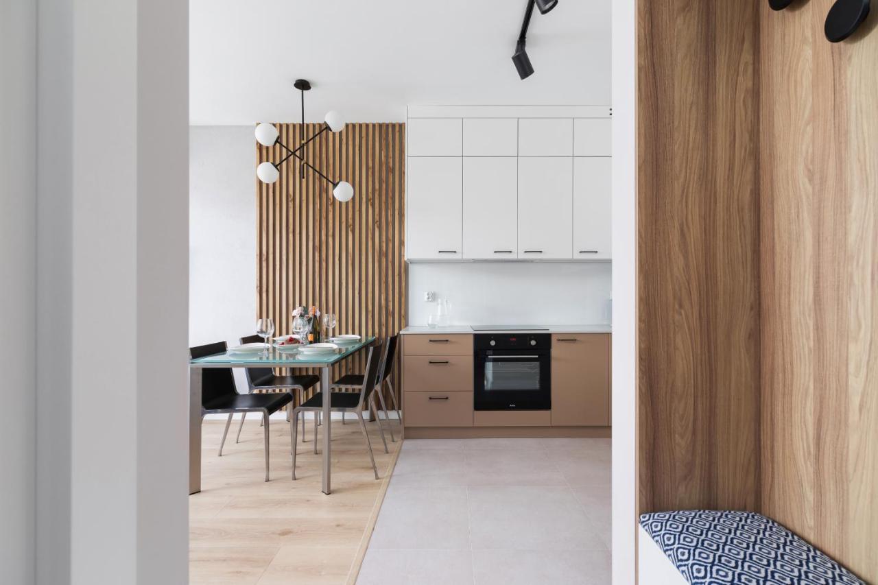 Lotniczowka Apartments By Renters Prestige Krakkó Kültér fotó